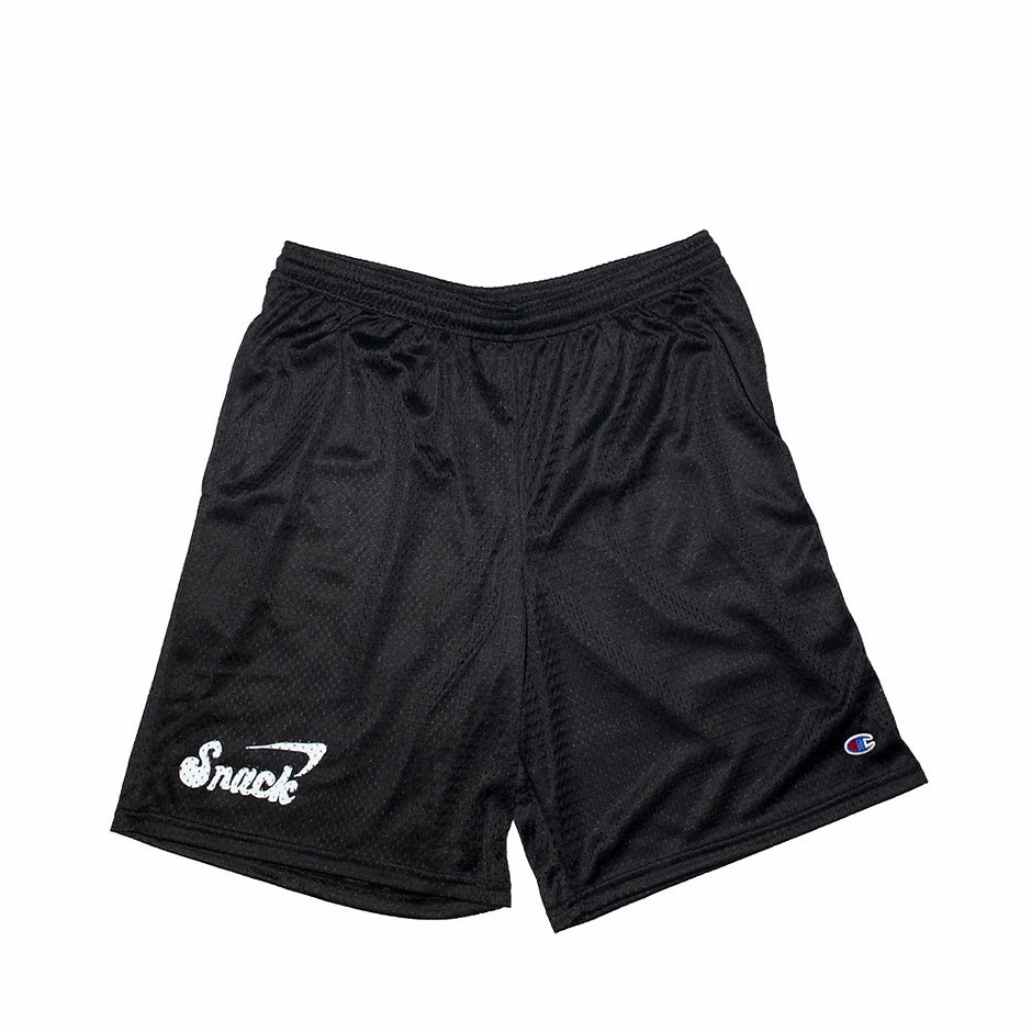 SNACK Art &culture Champion Short black