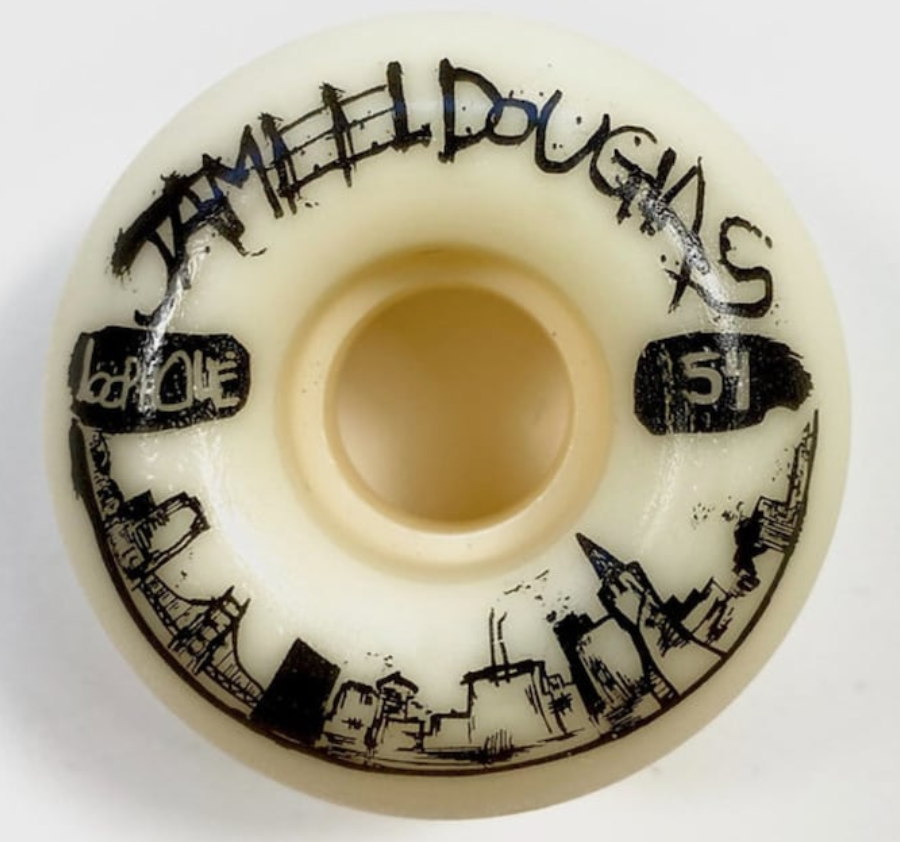 LOOPHOLE 54mm en forme de larme - Jameel Douglas